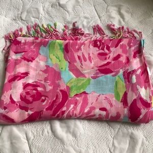 LIKE NEW Lilly Pulitzer First Impressions Scarf